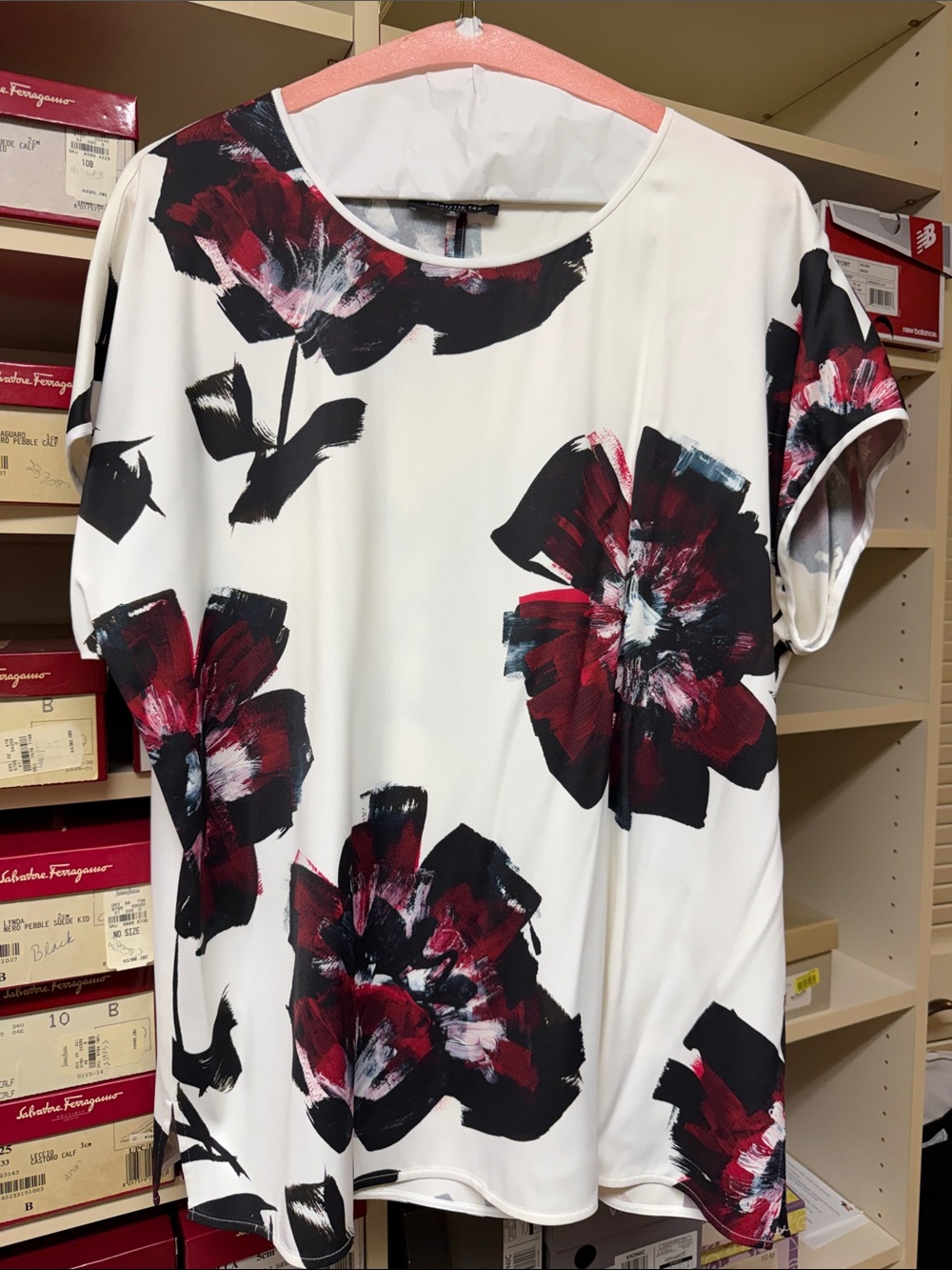 Lafayette 148 New York White Short-Sleeve Top with Black & Red Floral Print